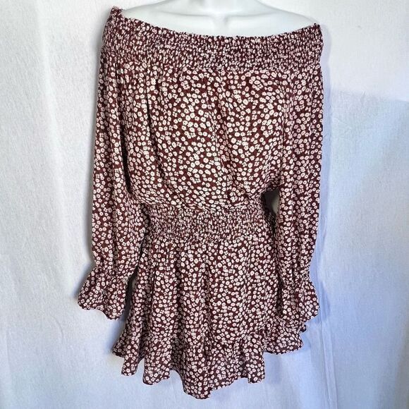 Falling Love Women's Brown Off The Shoulder Ruffle Cinched Waist Romper Size Sma - Picture 1 of 8